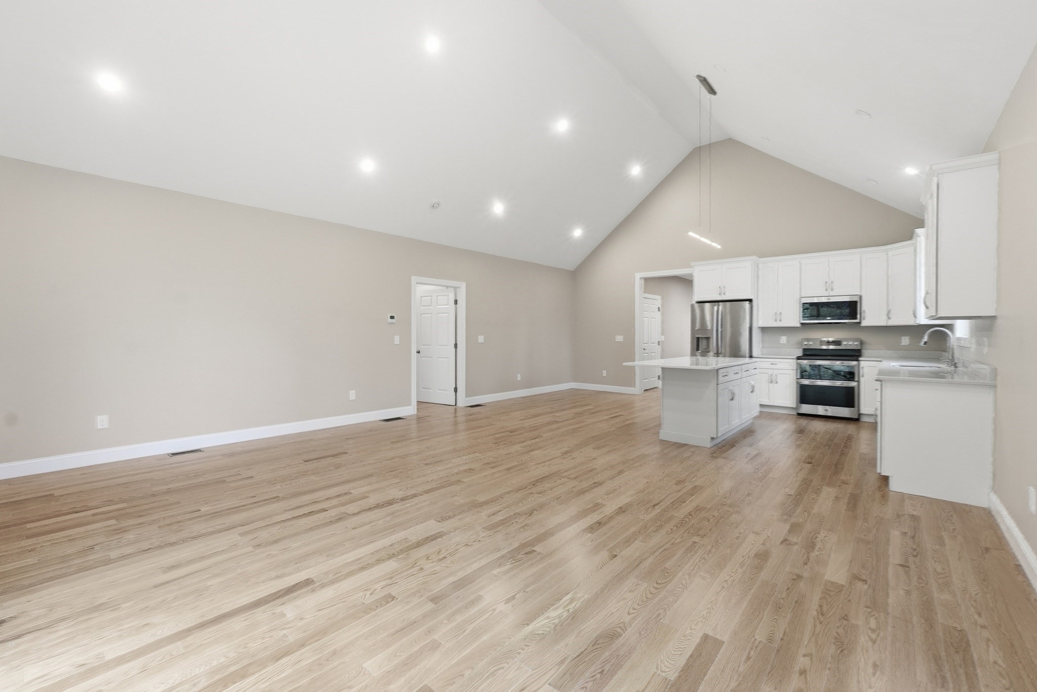 18 Lakeshore Drive Property Photo 21