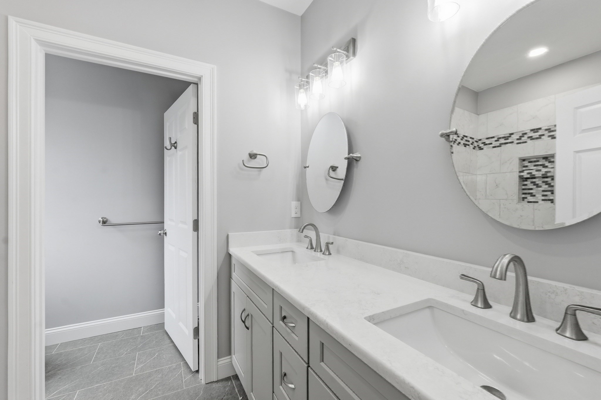 18 Lakeshore Drive Property Photo 26