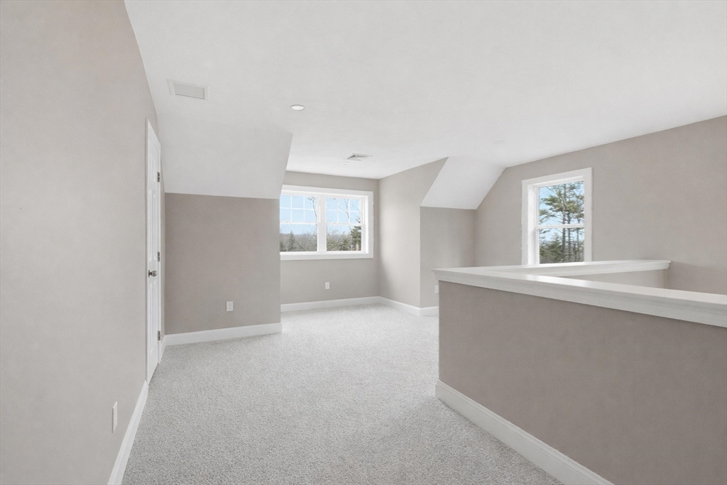 18 Lakeshore Drive Property Photo 29