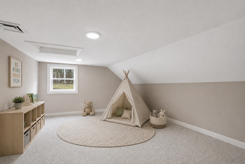 18 Lakeshore Drive Property Photo 37