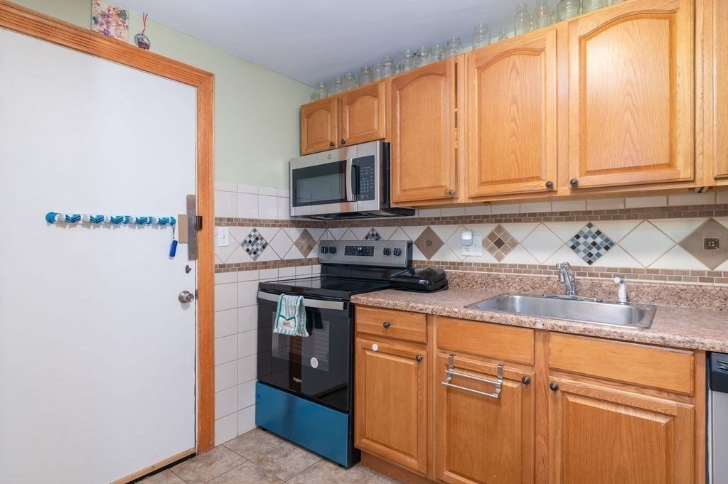 39 Cary Avenue # 14 Property Photo 5