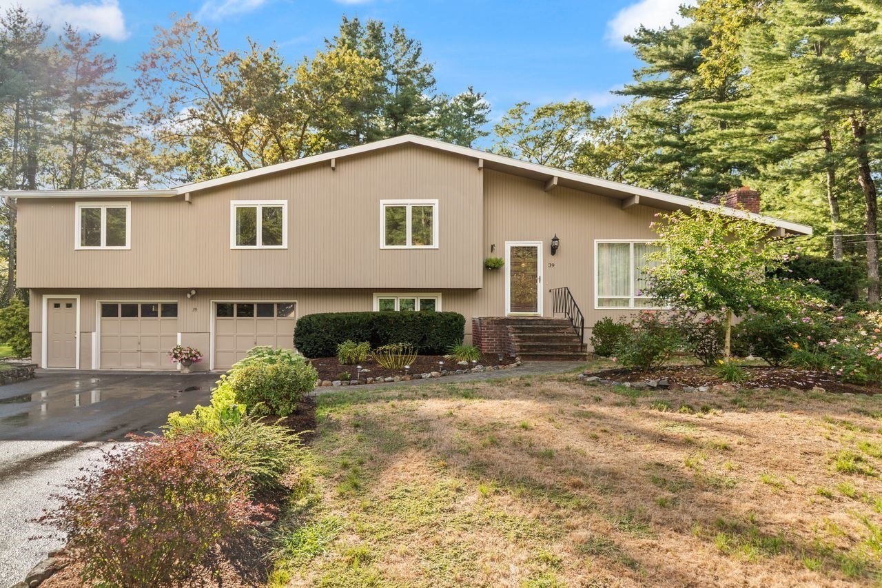 39 Austin Rd Property Photo 1