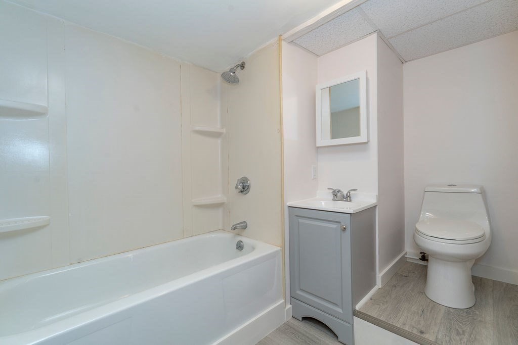 100 Fays Ave Property Photo 22