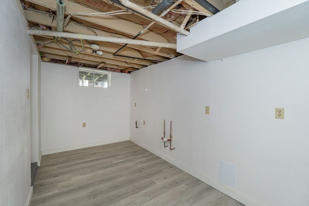 100 Fays Ave Property Photo 23