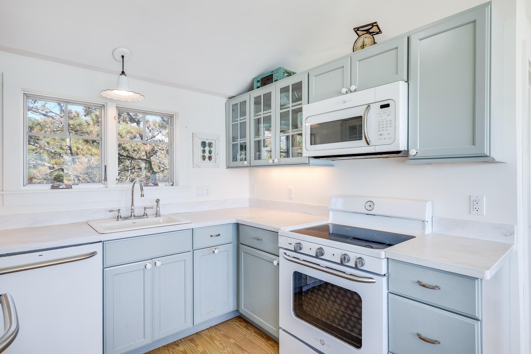 175 Cliff Road Property Photo 14