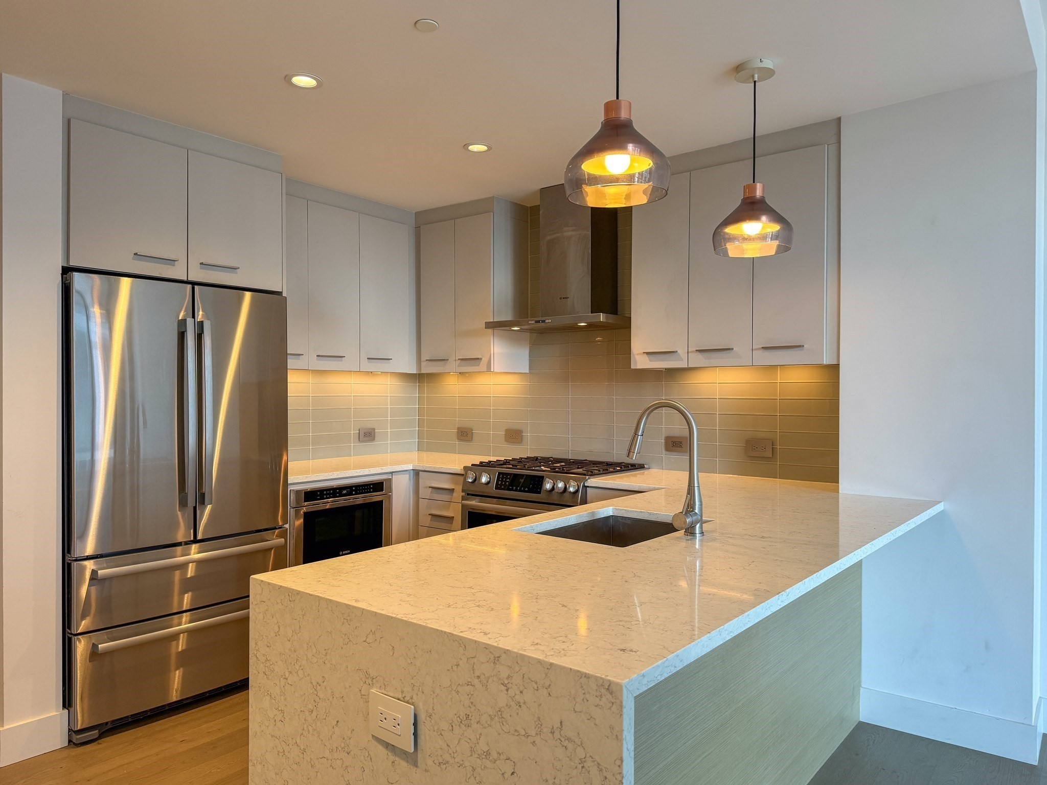 40 Traveler St # 507 Property Photo 4