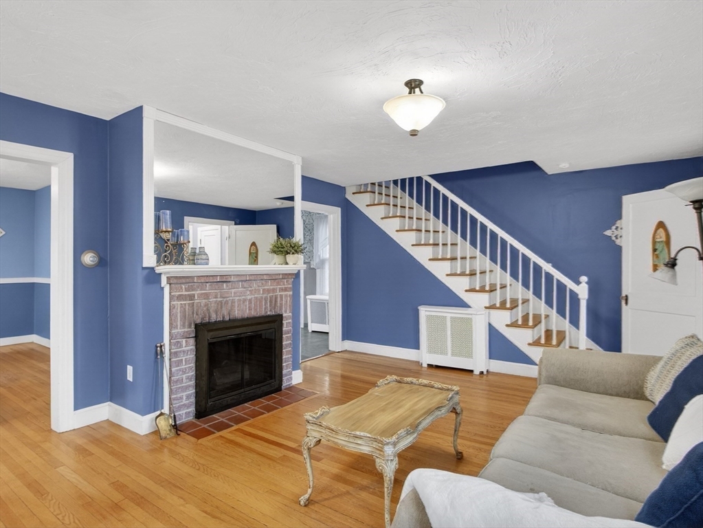 51 Brantwood Rd Property Photo 8