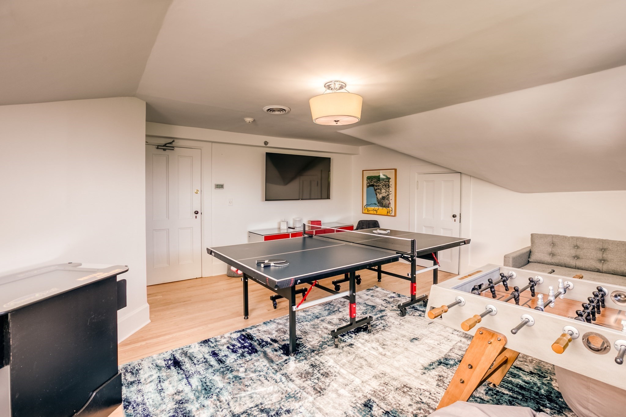 2 Kemble Property Photo 40