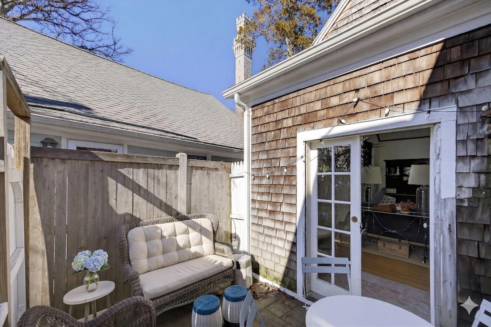 5 Webster Place Property Photo 27