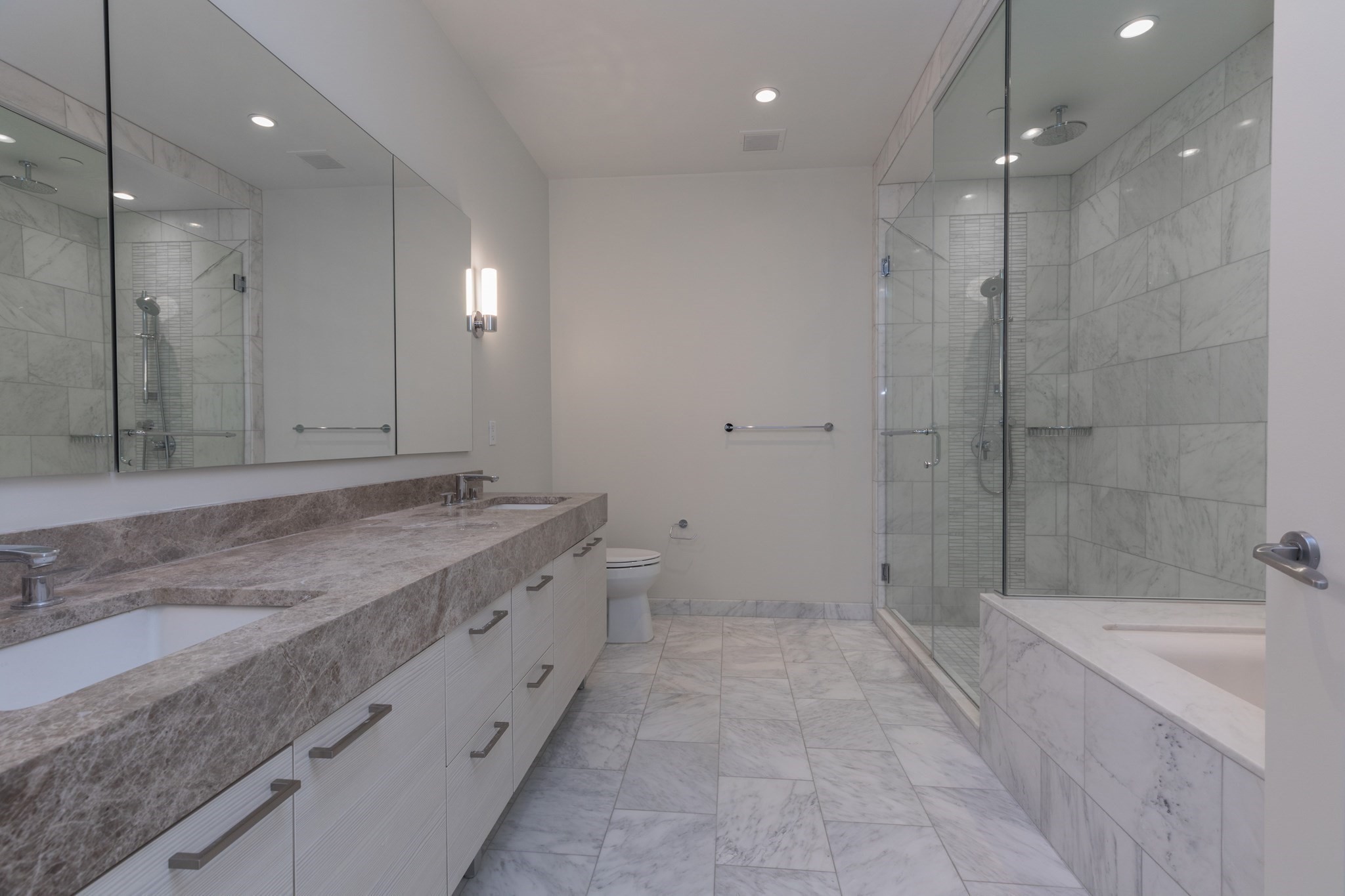 1 Franklin Street # 5004 Property Photo 11