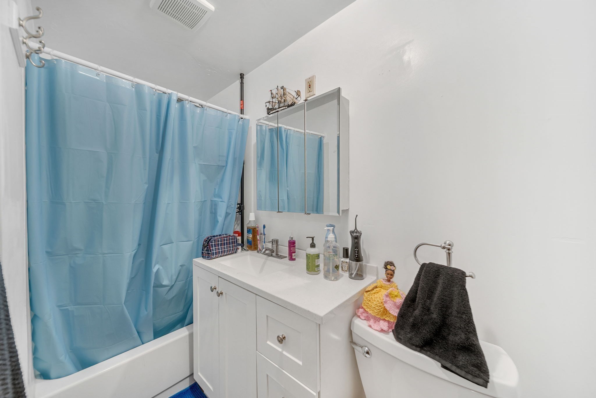 20 Autumn St Property Photo 14