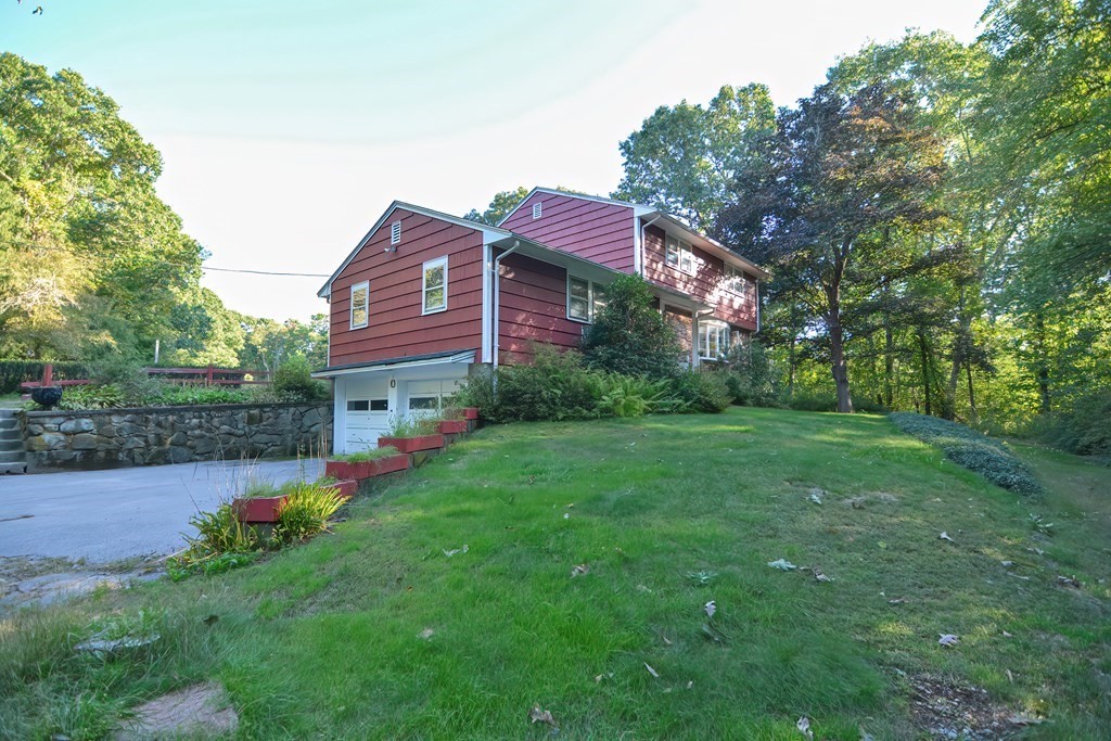 38 Druid Hill Ave E Property Photo 3