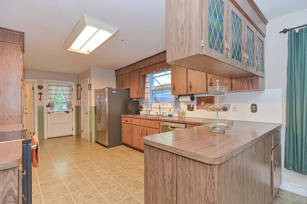 38 Druid Hill Ave E Property Photo 34