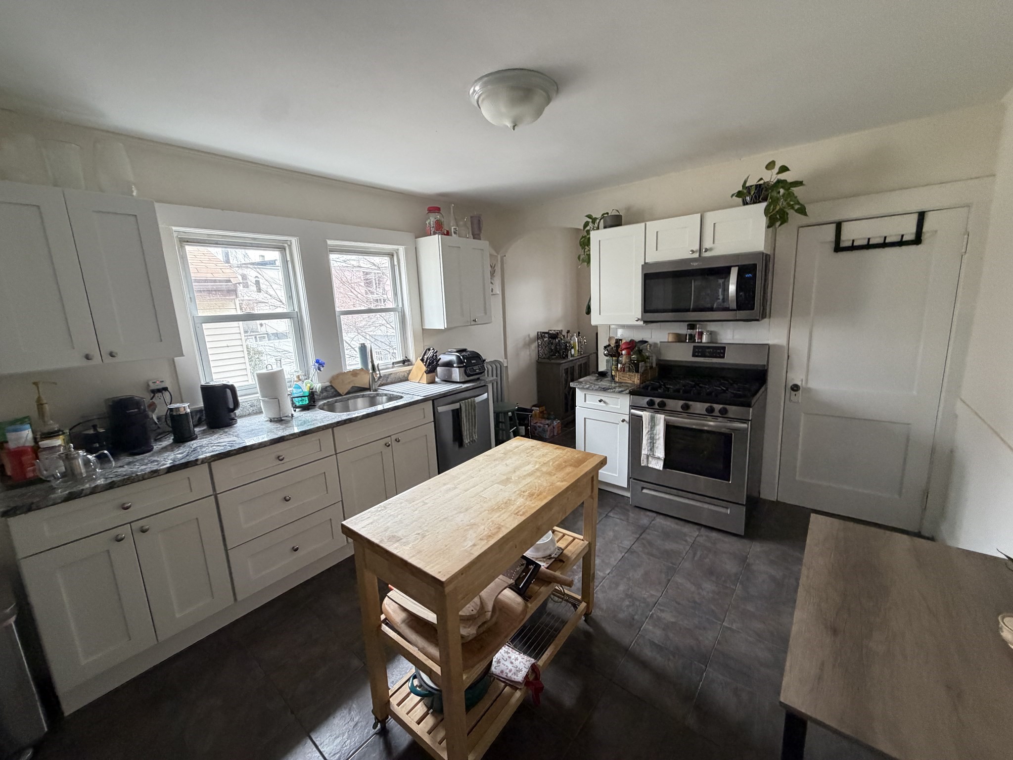 33-35 Sewall Street Property Photo 5