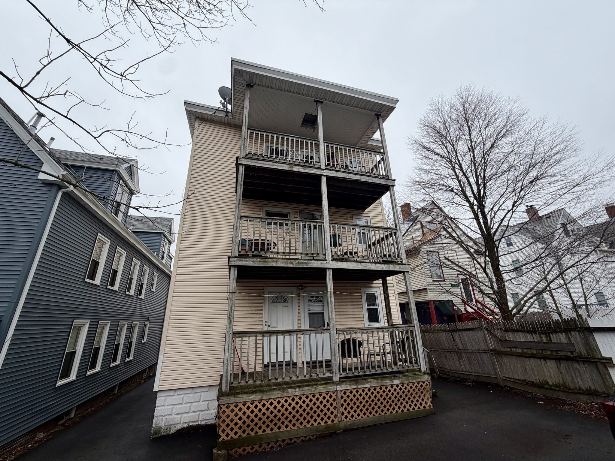 33-35 Sewall Street Property Photo 14