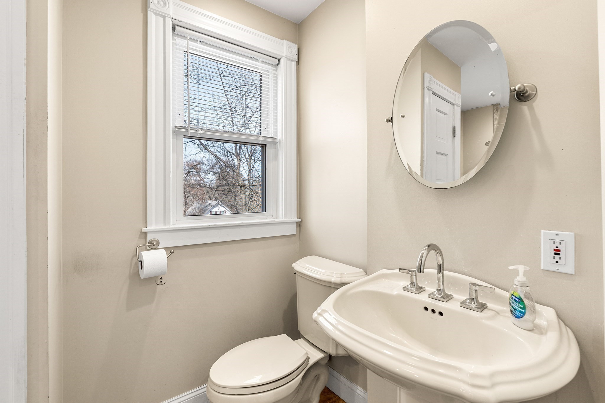 41-43 Highland Ave Property Photo 14