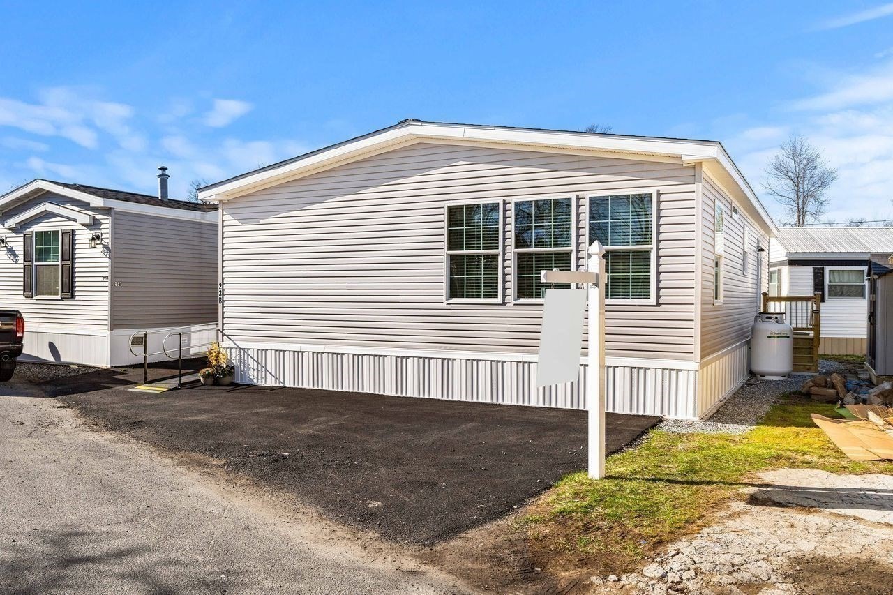 200 North St # B Property Photo 5