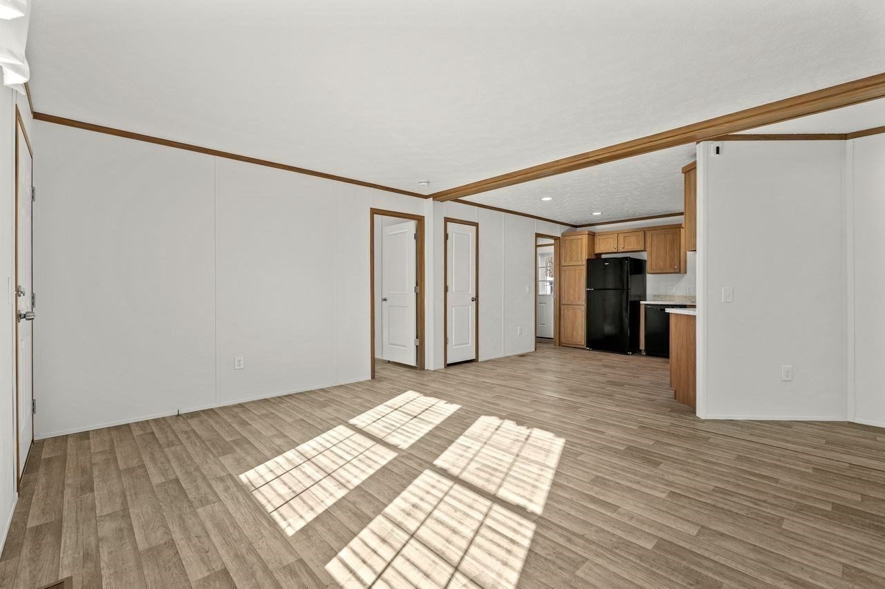 200 North St # B Property Photo 18