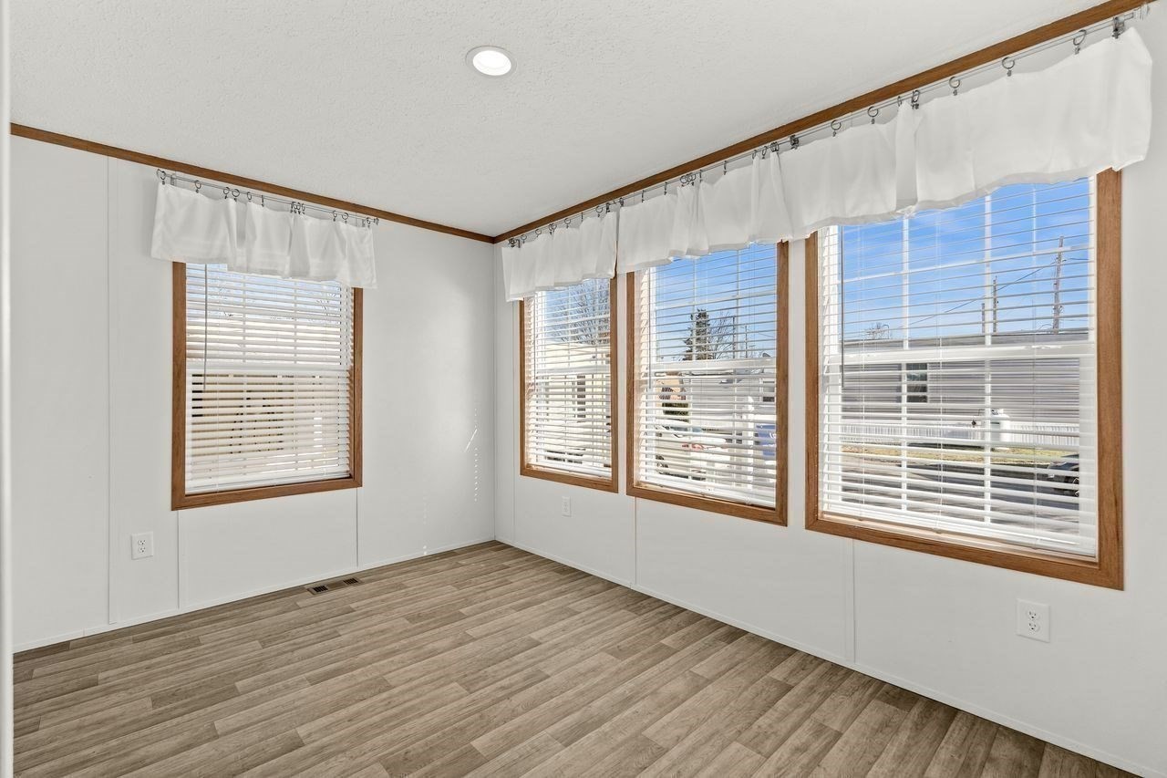 200 North St # B Property Photo 23