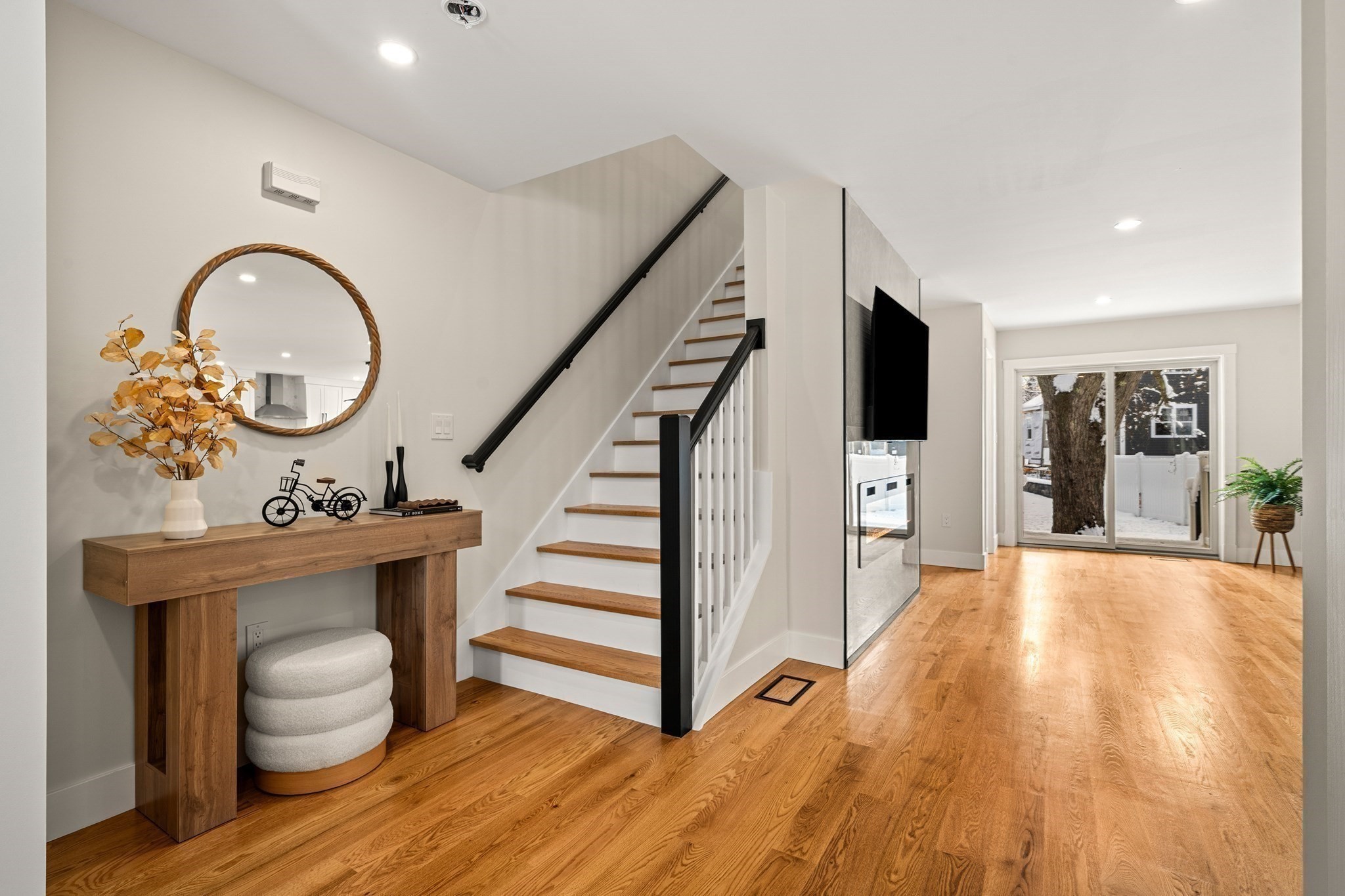 35 Neillian Way # 35a Property Photo 8