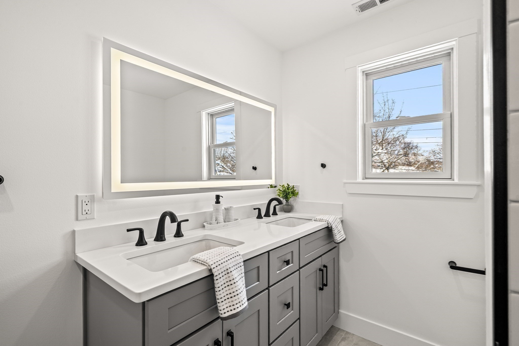 35 Neillian Way # 35a Property Photo 17