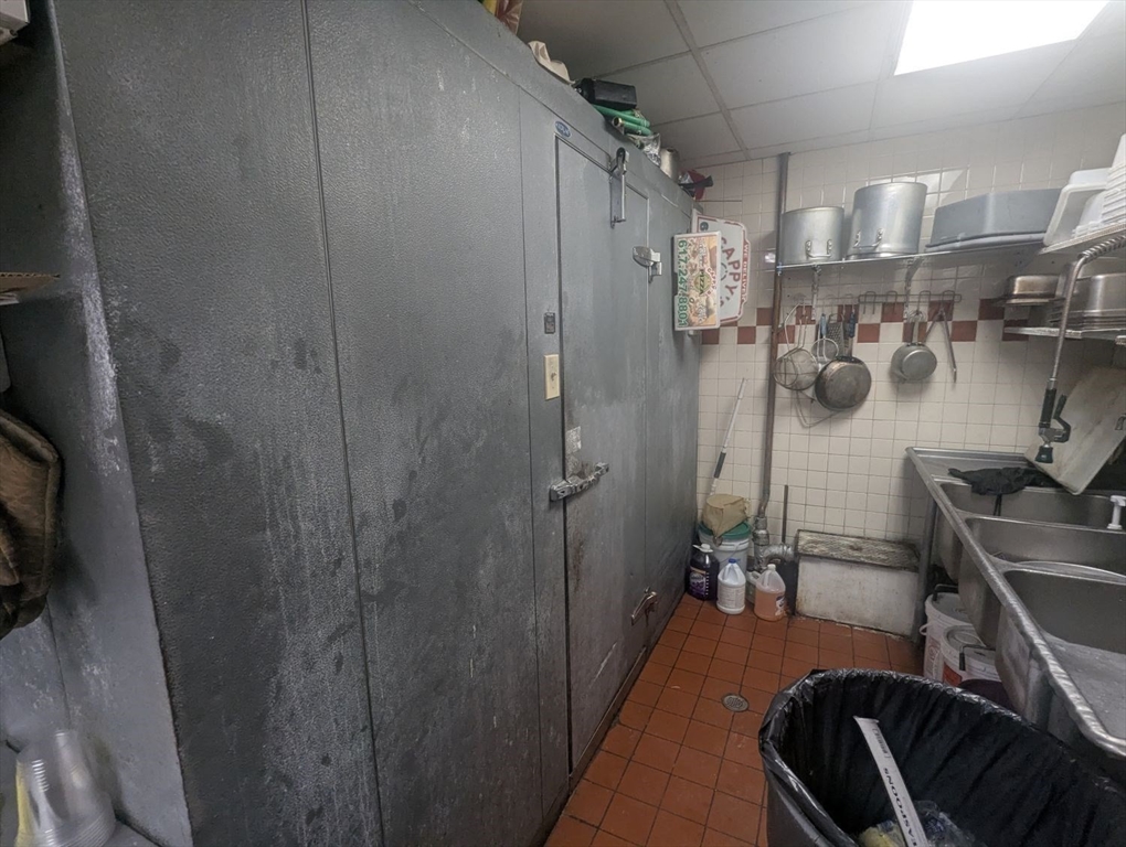 2 Confidential Property Photo 5
