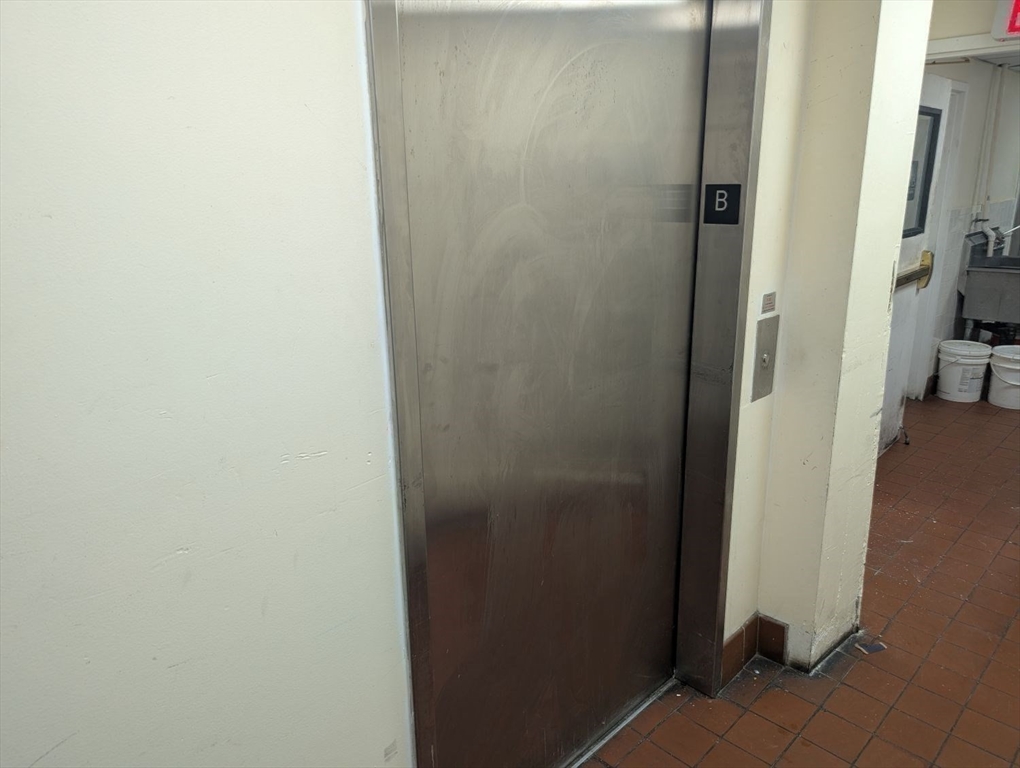 2 Confidential Property Photo 11