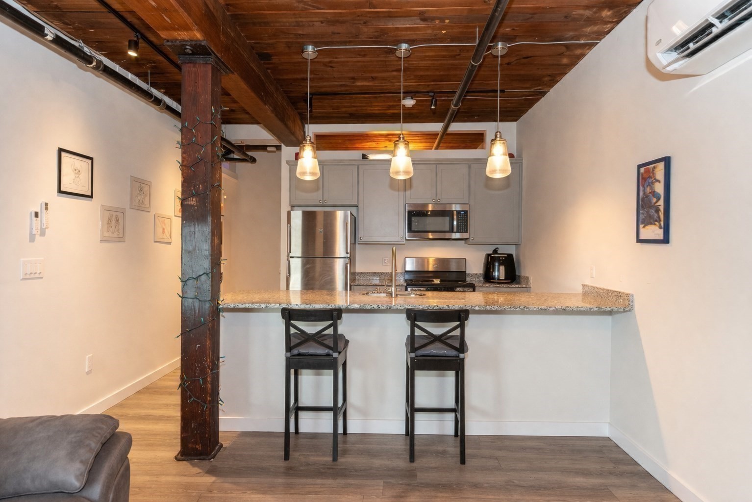 55 Sterling St # 305