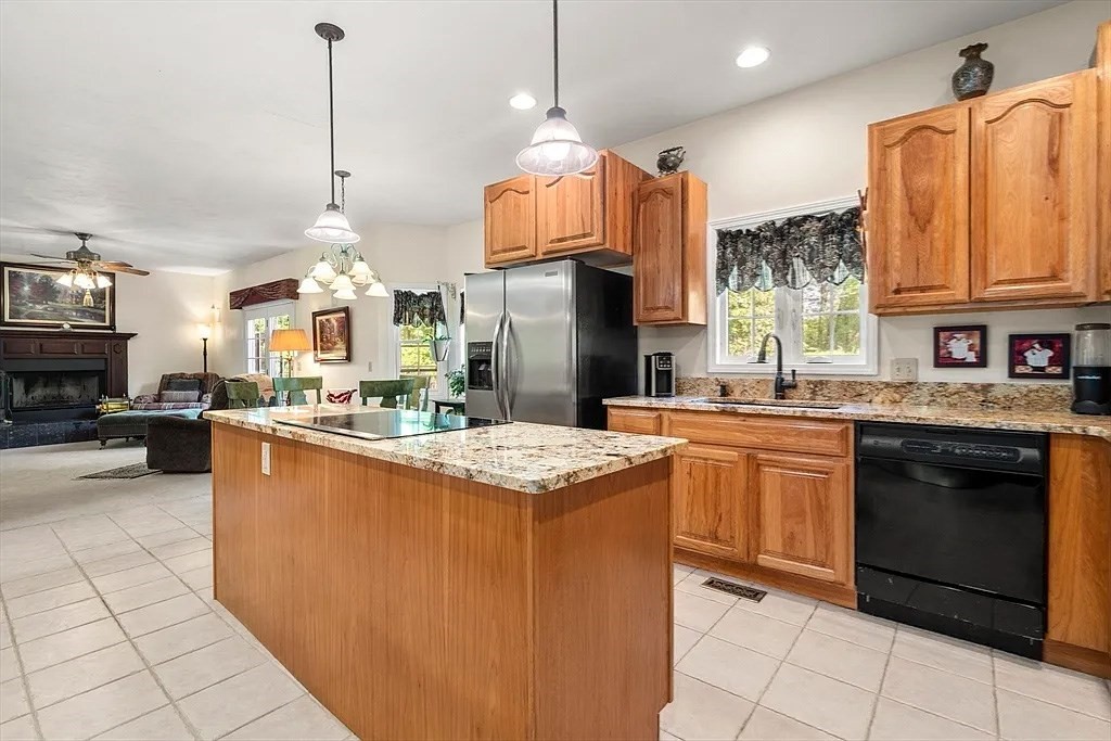 31 Swing Drive Property Photo 9