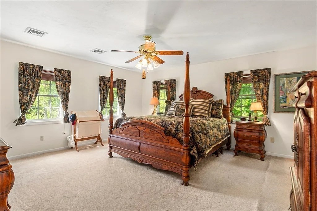 31 Swing Drive Property Photo 13