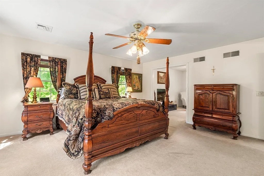 31 Swing Drive Property Photo 14