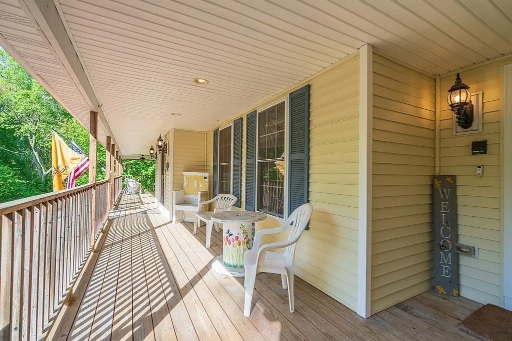 31 Swing Drive Property Photo 24