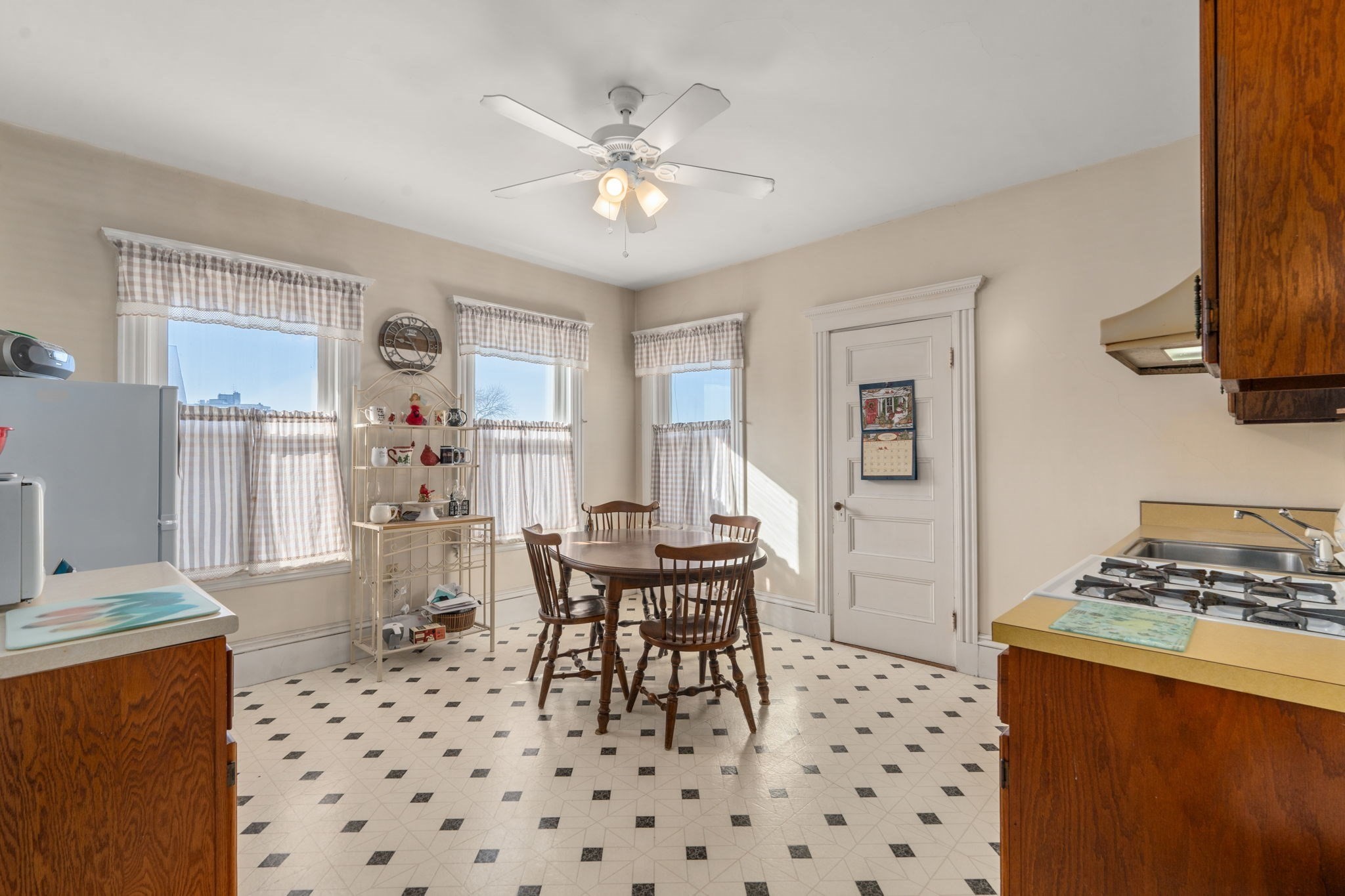 826 Broadway Property Photo 7