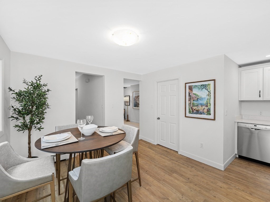 18r Polk Street Property Photo 2