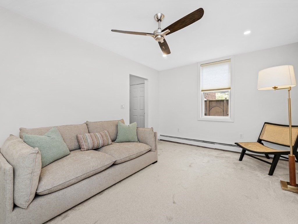 18r Polk Street Property Photo 7