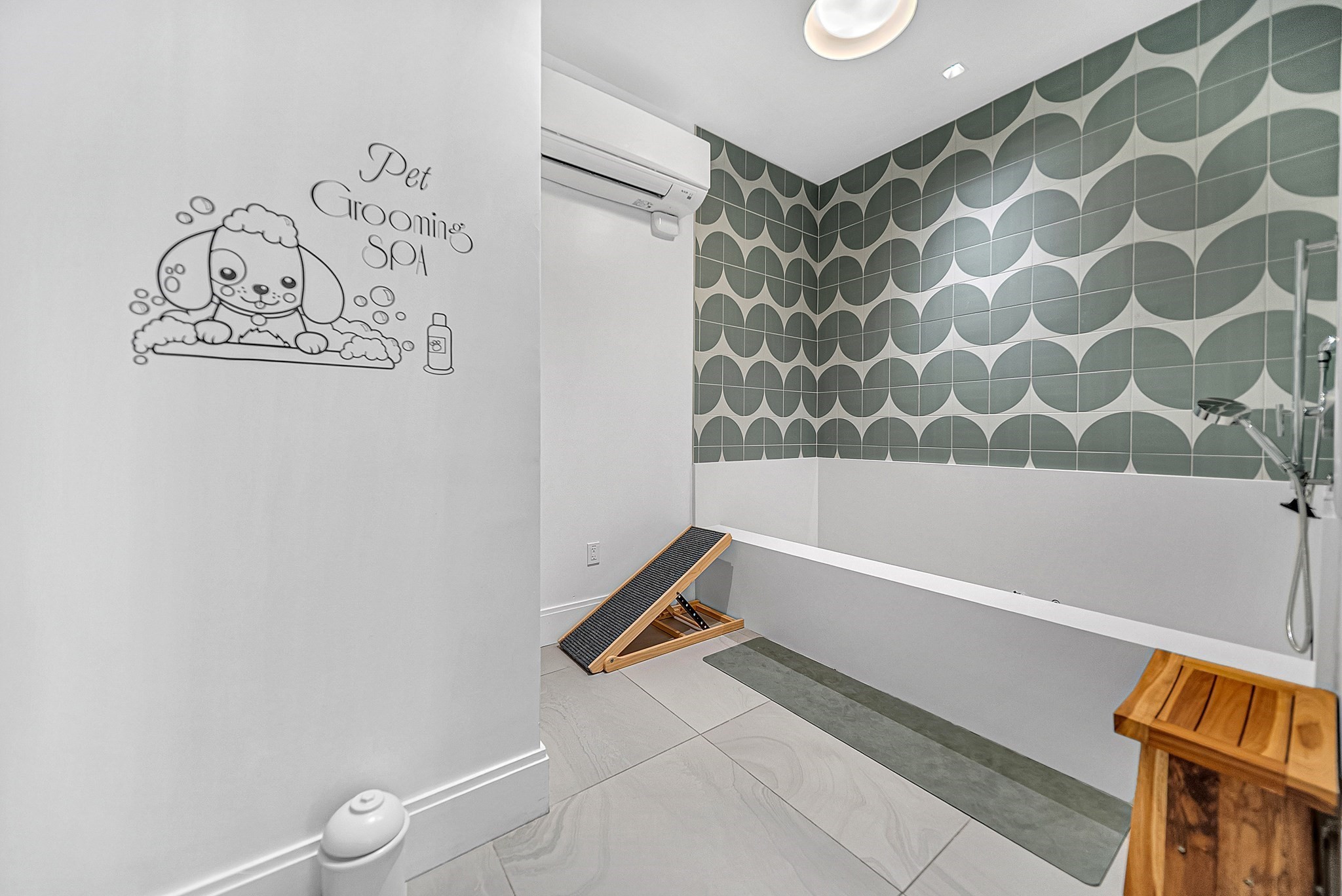 191 Washington St # 318 Property Photo 29