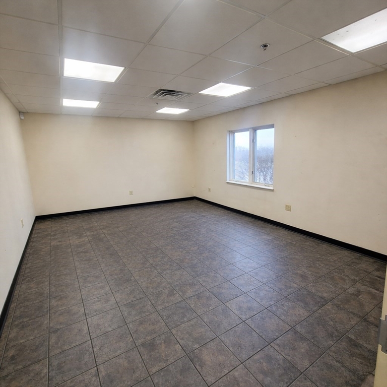 47 Slade Property Photo 21