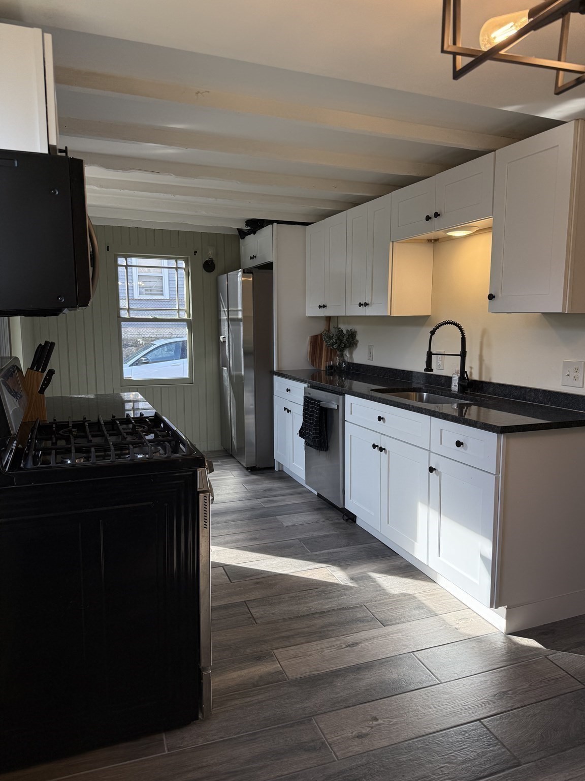 16 Canal Property Photo 3