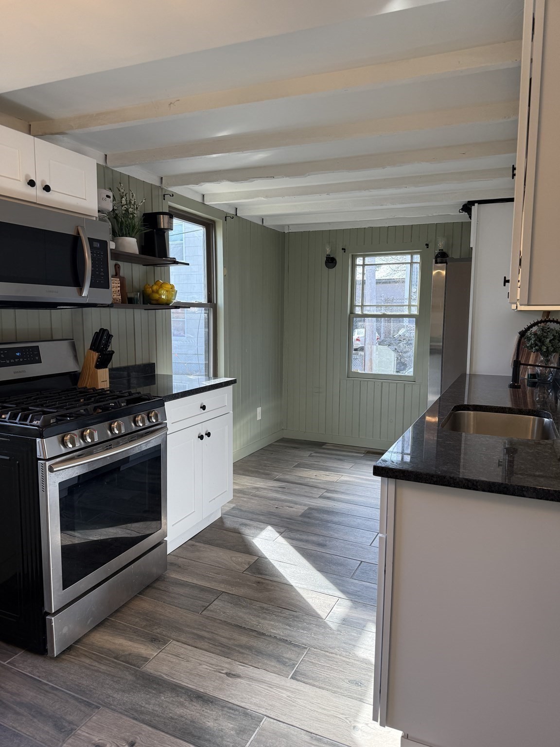 16 Canal Property Photo 4