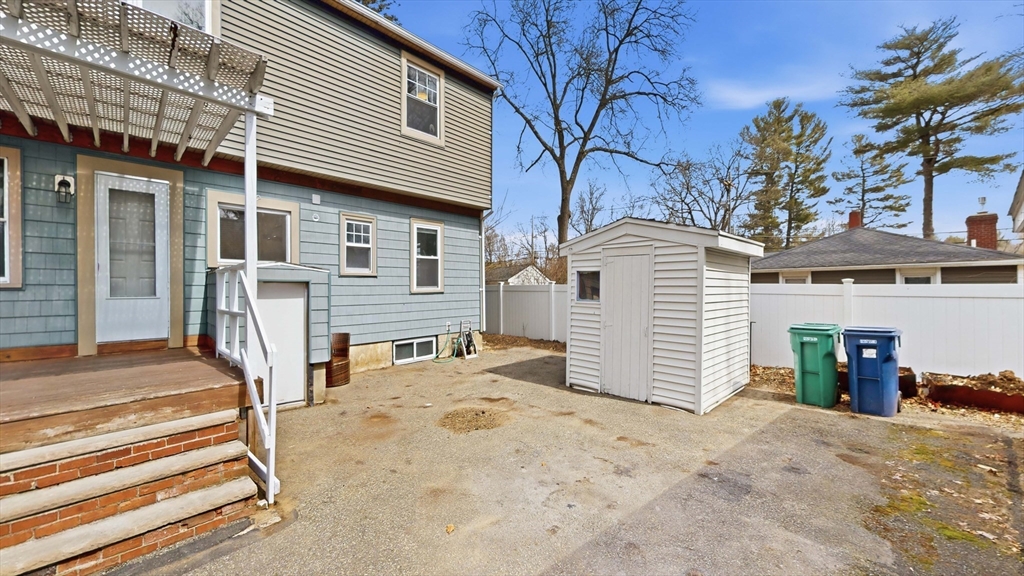 6 Balsamwood Ave Property Photo 7