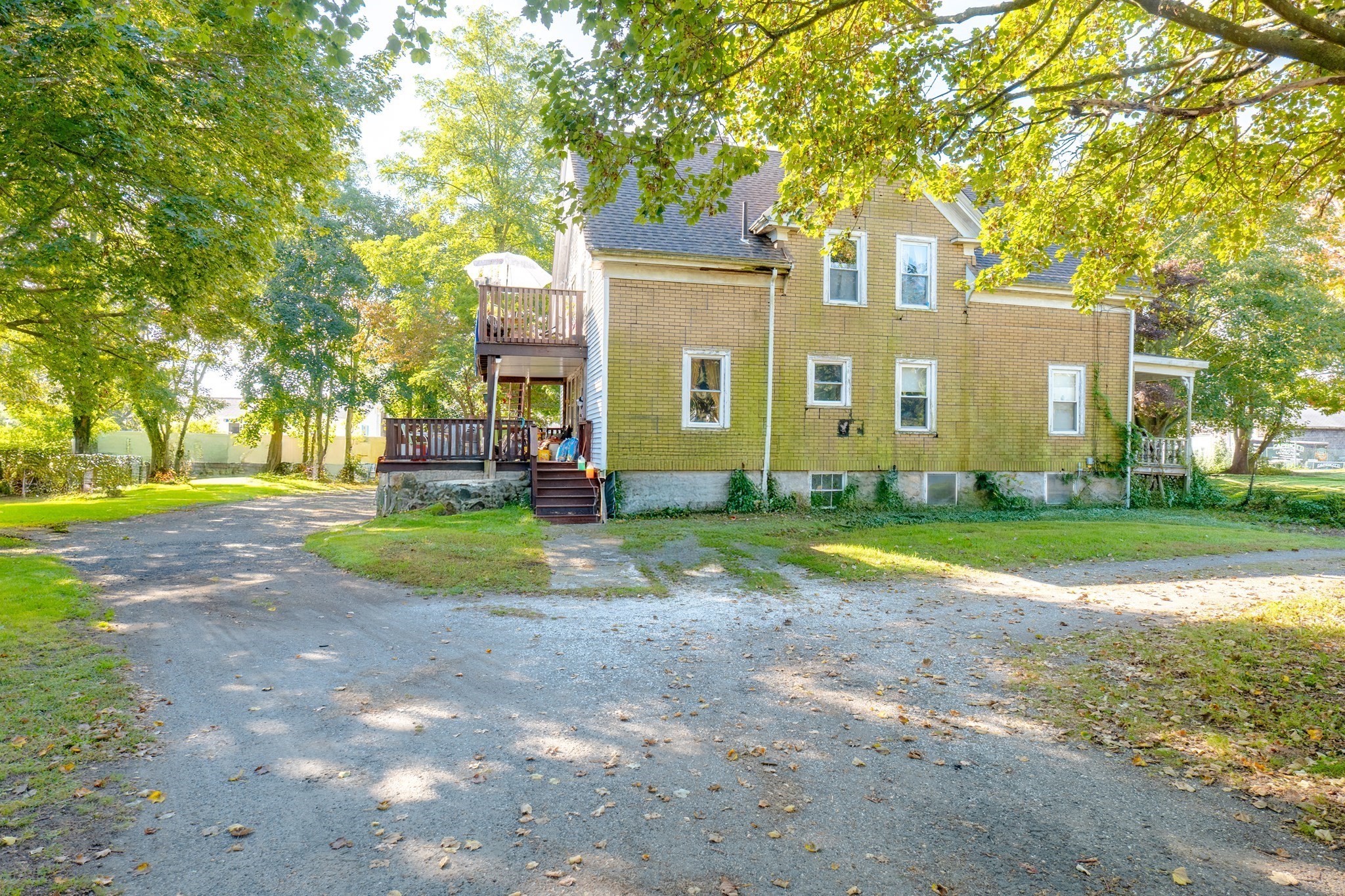 15 Shirley St Property Photo 10