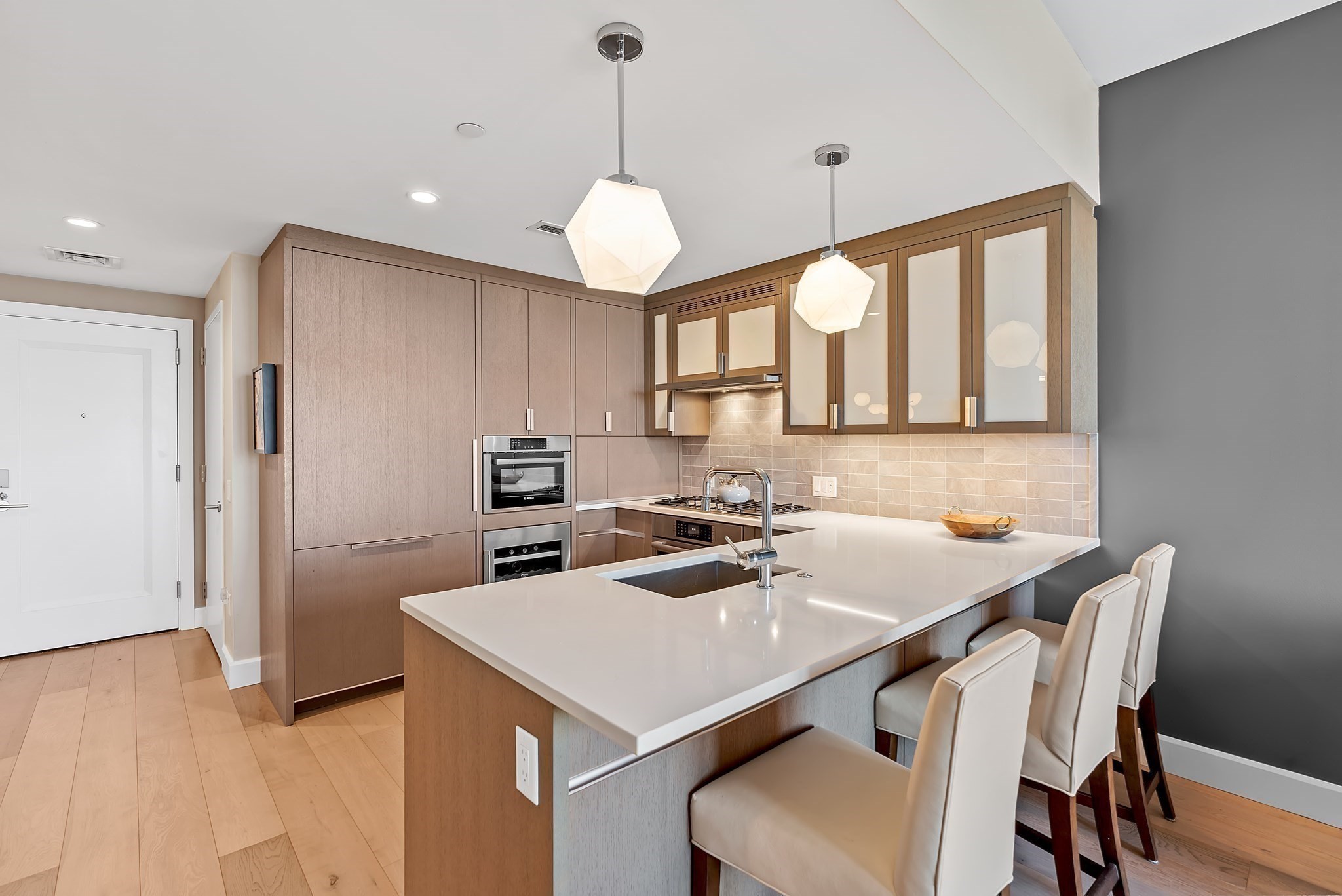 100 Lovejoy Wharf # F Property Photo 6