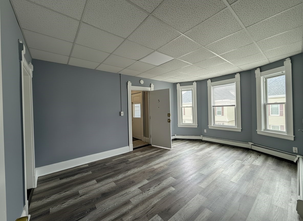 133 University Ave # 5 Property Photo 1