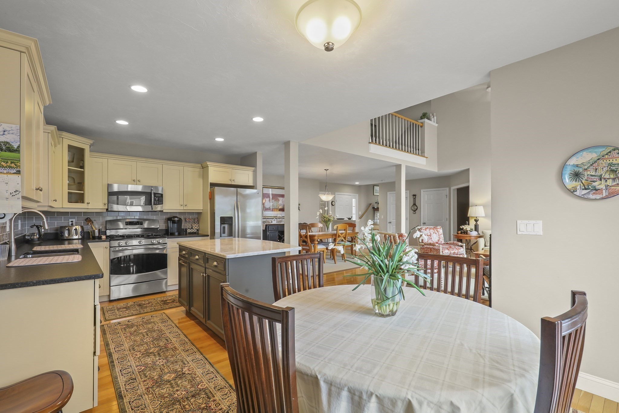 2 Amberwood Ct # 2 Property Photo 2