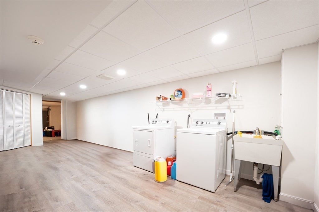 84 Kim Ter # 84 Property Photo 12