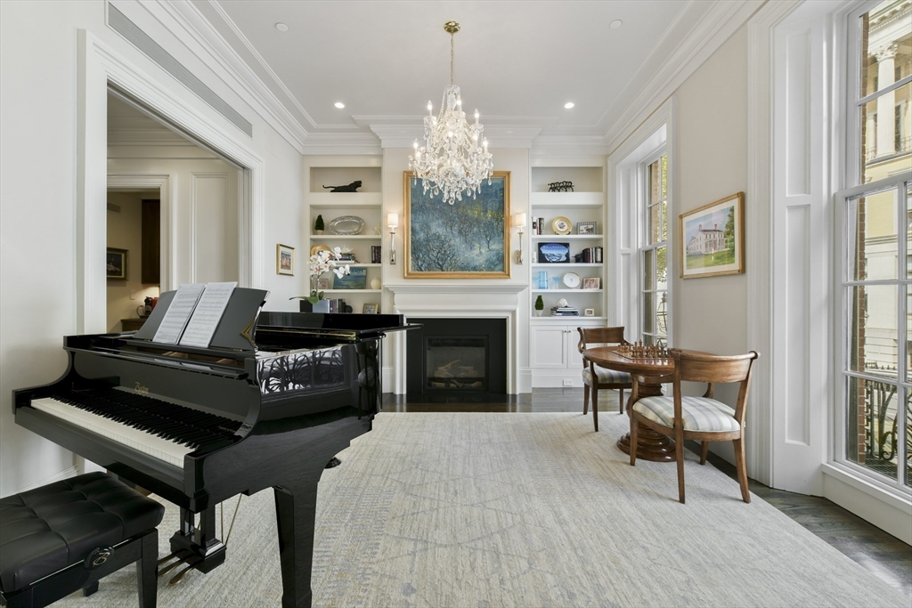 75 Hancock St Property Photo 1