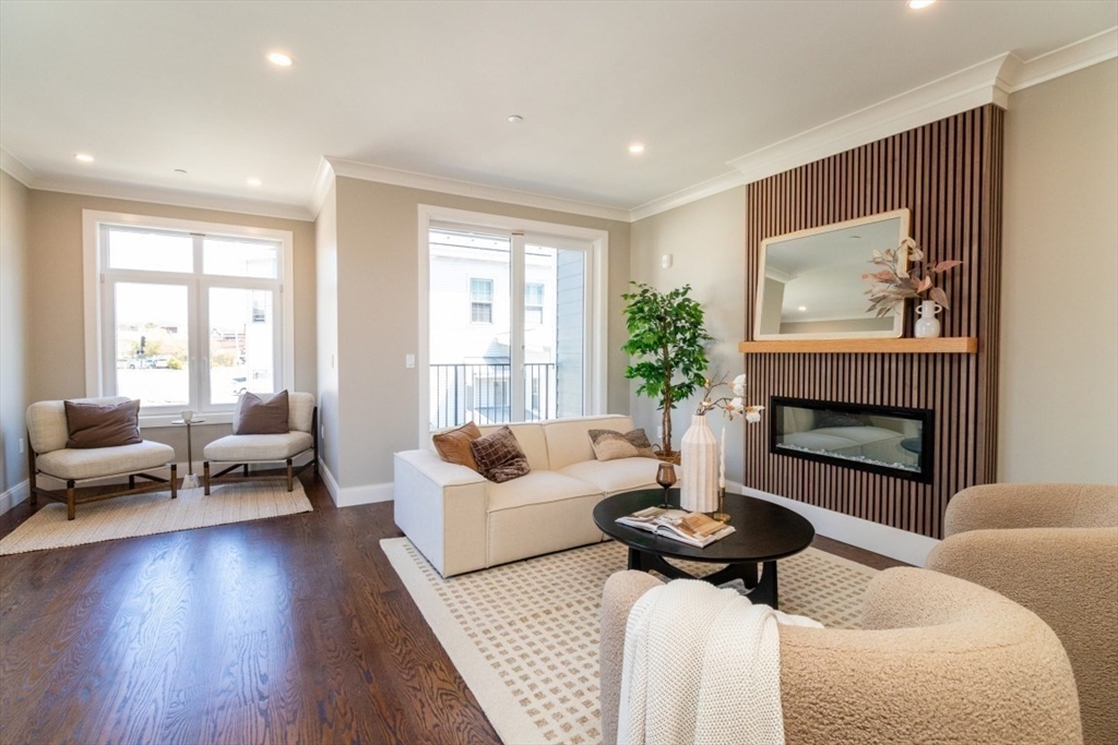 15 Tanglewood # B Property Photo 1
