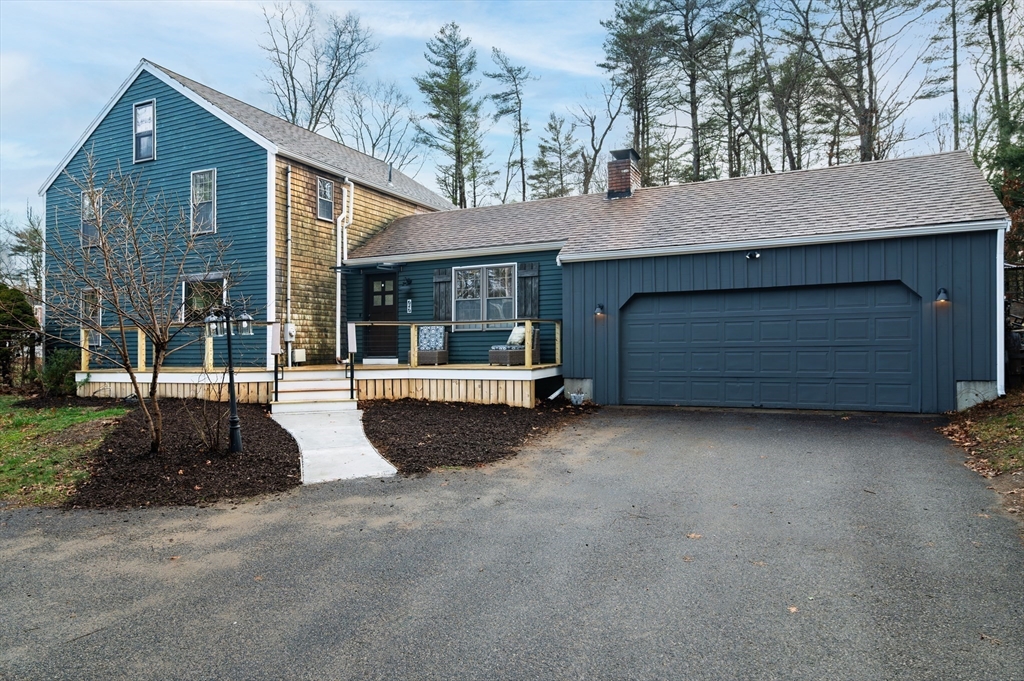 757 West St Property Photo 1