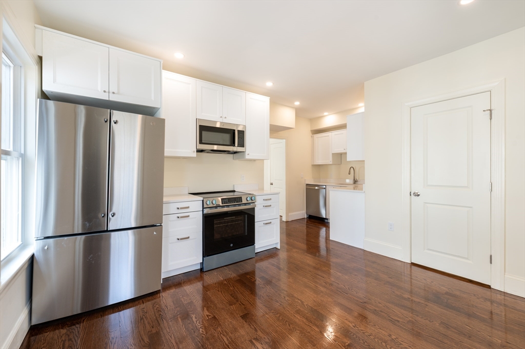 2-4 Brechin Ter Property Photo 9