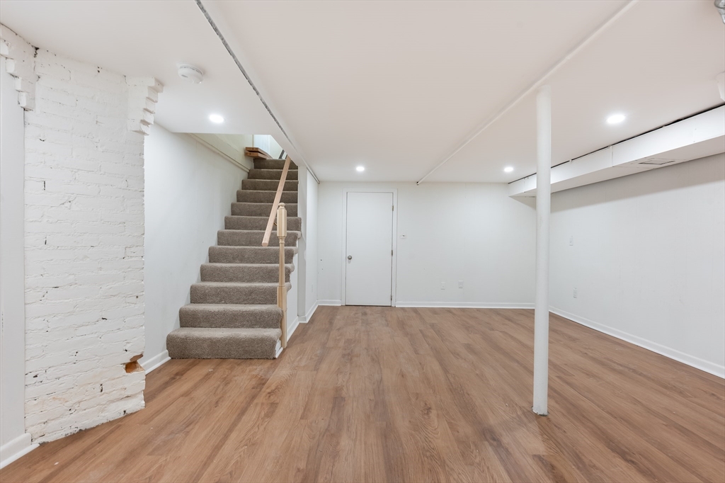 2-4 Brechin Ter Property Photo 29